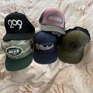 Lot of 5 hats